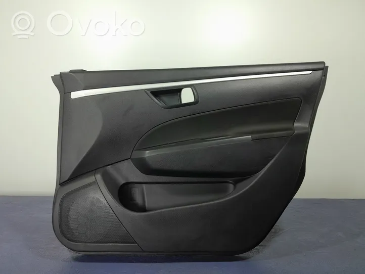 Suzuki Swift Комплект отделки дверей 01