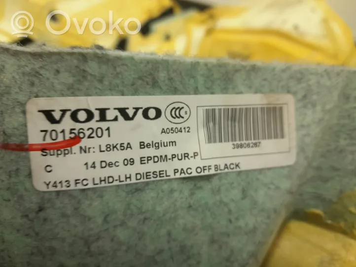 Volvo XC60 Front floor carpet liner 70156041