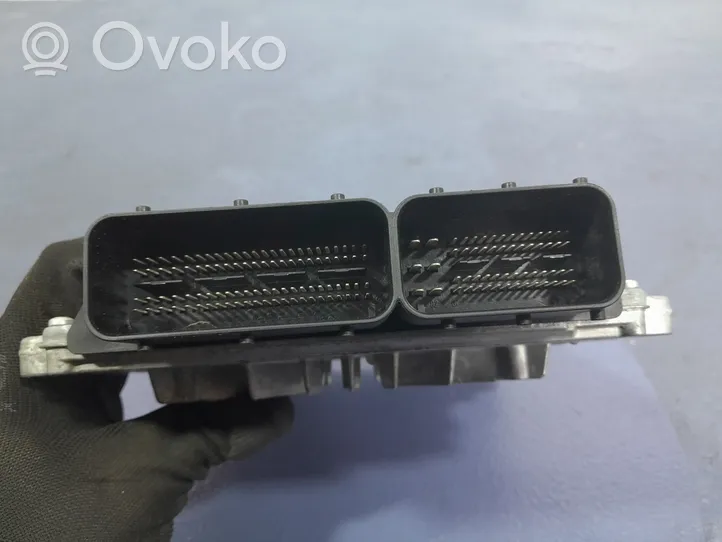 Volvo XC60 Engine control unit/module ECU P31303388