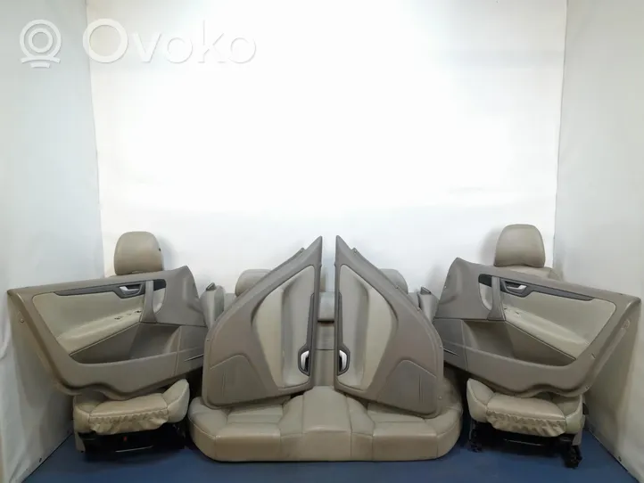 Volvo S60 Seat set 