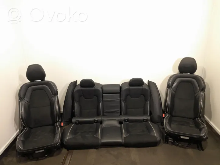 Volvo S90, V90 Istuinsarja 01