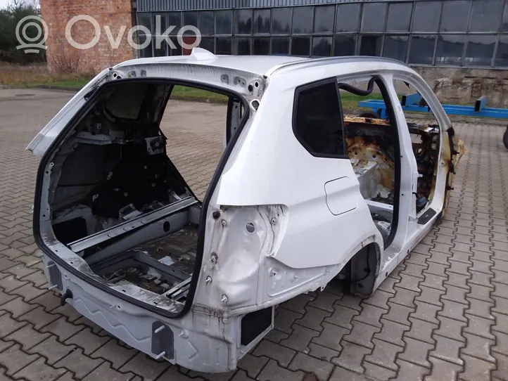 BMW X3 F25 Elementy tylnej części nadwozia 