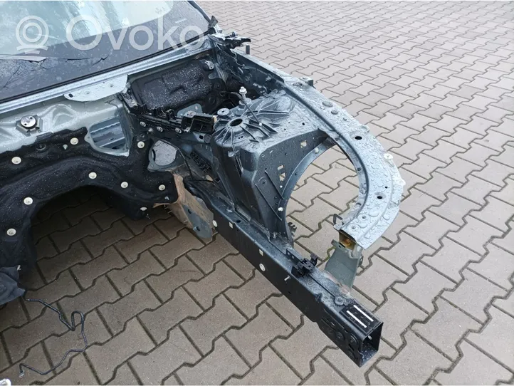 BMW 5 G30 G31 Longherone lato anteriore 