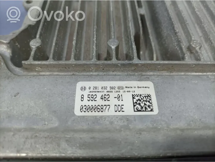 BMW 7 G11 G12 Motora vadības bloka ECU 8592462