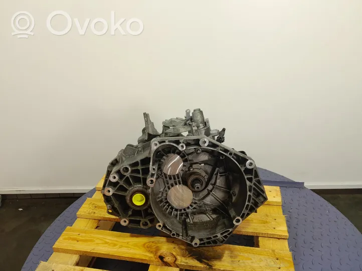 Opel Insignia A Mechaninė 6 pavarų dėžė 55561696F40