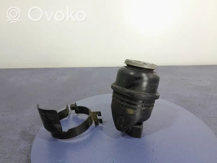 2H0422371B Volkswagen Amarok Power steering fluid tank/reservoir, 28.24 € RRR