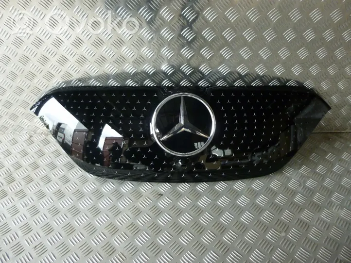 Mercedes-Benz EQE v295 Etusäleikkö A2948807200