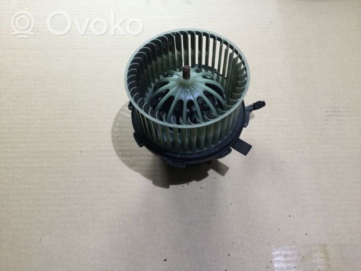 Audi A4 S4 B8 8K Heater fan/blower 8K2820021