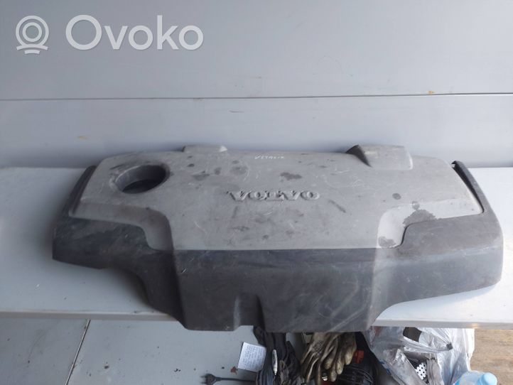 Volvo V70 Osłona górna silnika 30757535