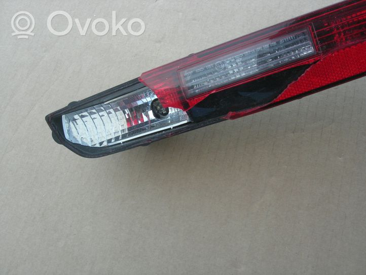 Audi Q7 4M Luce del paraurti posteriore 4M0945095