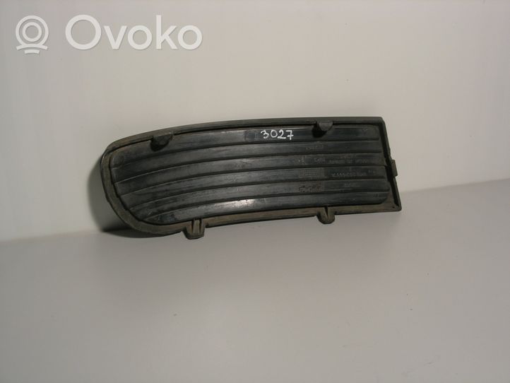 Seat Cordoba (6K) Grotelės apatinės (trijų dalių) 6K0853665A