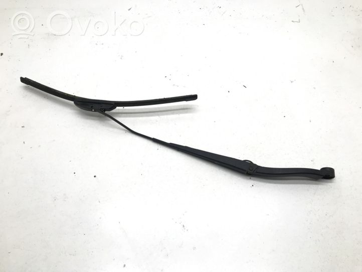 Chevrolet Epica Windshield/front glass wiper blade DY06E3