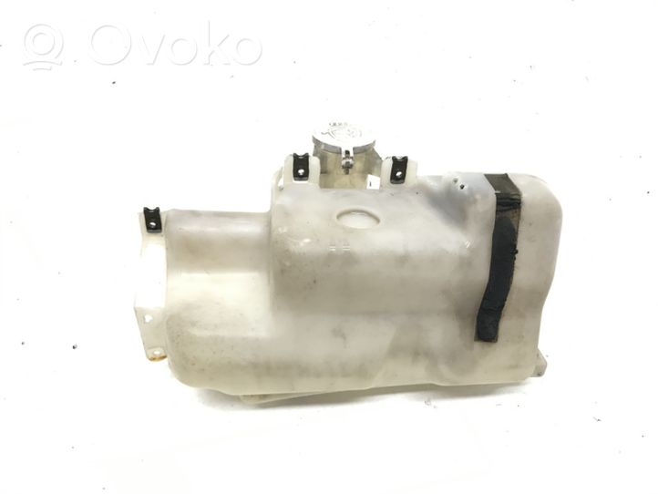 Mitsubishi Pajero Zbiornik płynu spryskiwaczy lamp MB683910