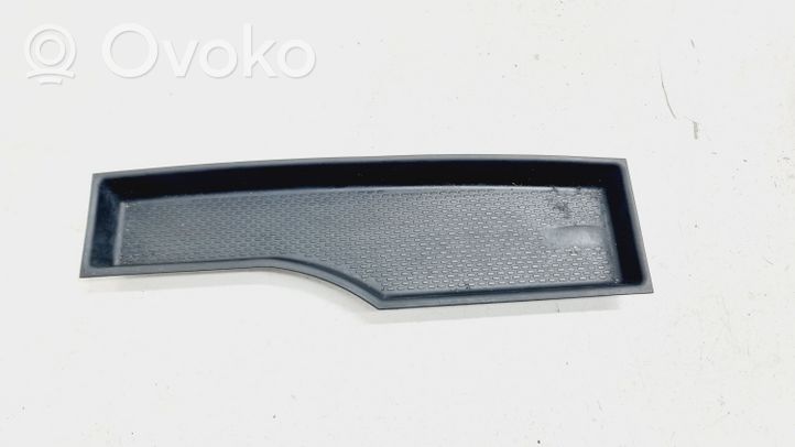 BMW 7 E65 E66 Kosnsolės stalčiuko/lentinėlės paklotėlis 6951892