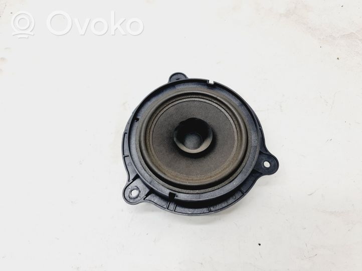 Nissan Note (E11) Altoparlante portiera posteriore 28156AV700