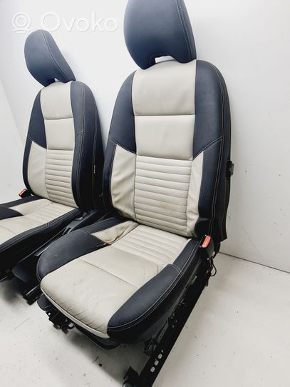 Volvo S40 Seat set 