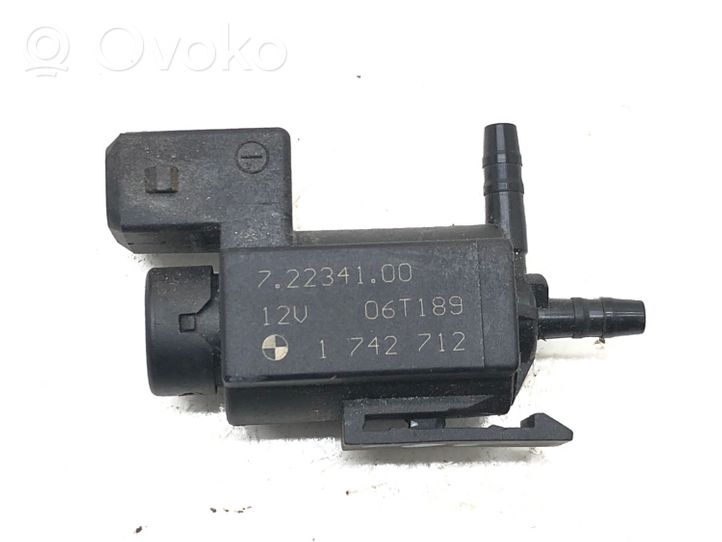 BMW 7 E65 E66 Electrovanne Soupape de Sûreté / Dépression 72234100