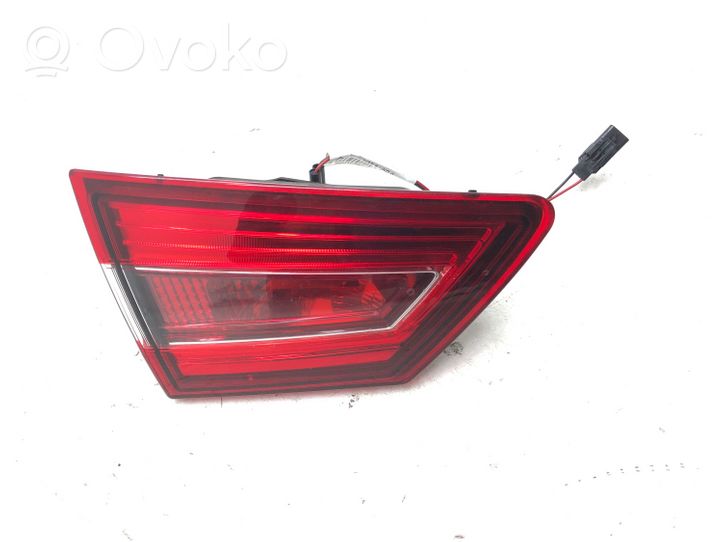 Renault Clio IV Luces portón trasero/de freno 265552424R