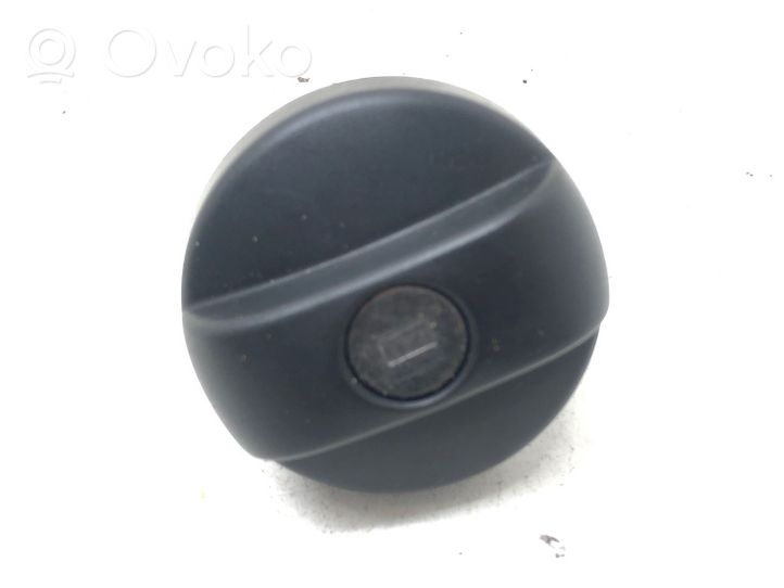 Citroen C3 Fuel tank filler cap 