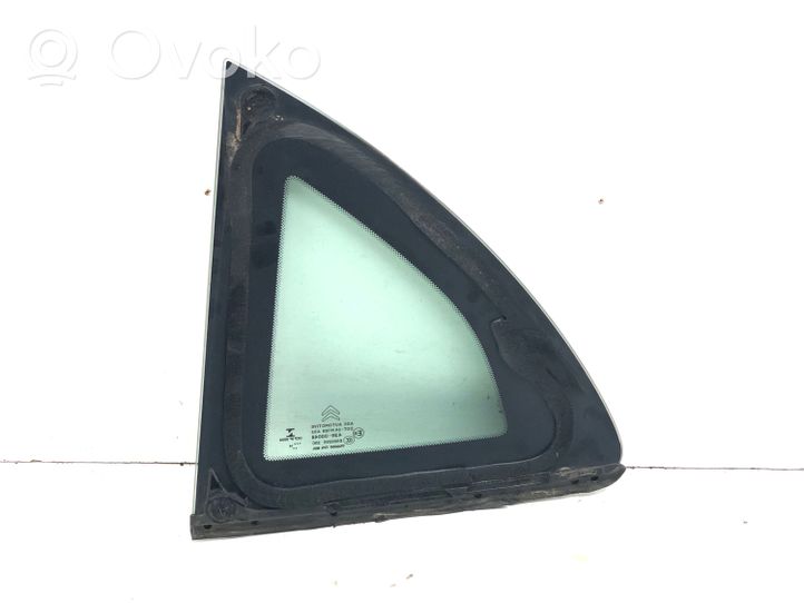 Citroen C3 Rear side window/glass 