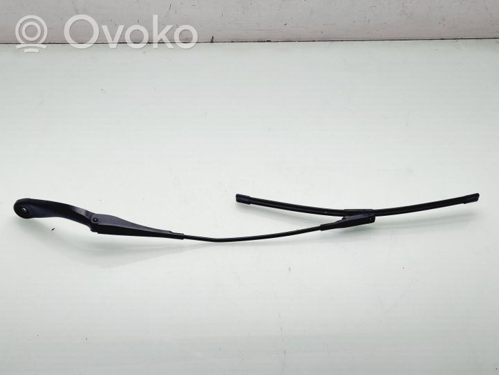 BMW 3 F30 F35 F31 Balai d'essuie-glace avant 61617260485