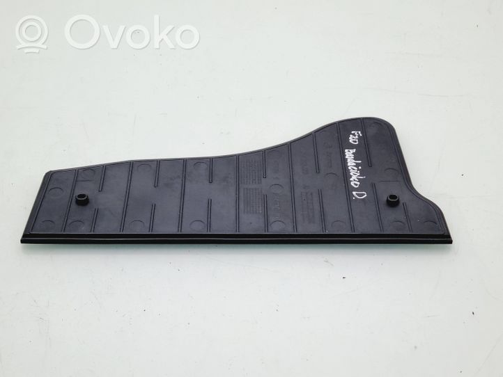 BMW 1 F20 F21 Daiktadėžės paklotėlis 51169226050