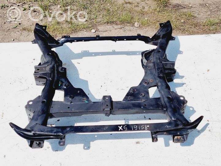 BMW X5 E70 Rama pomocnicza przednia 677268105