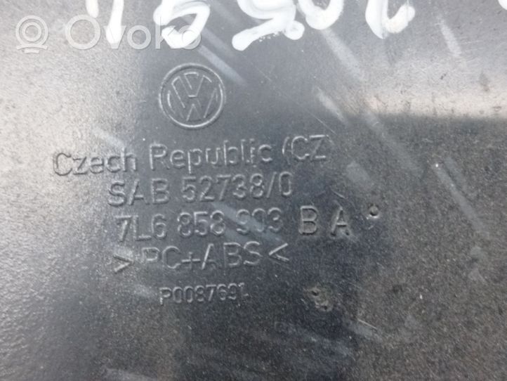 Volkswagen Touareg I Inny element deski rozdzielczej 7L6711814