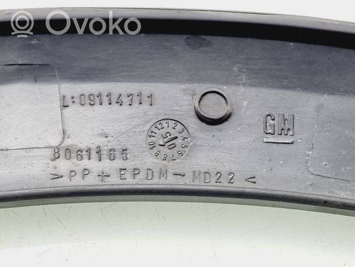 Opel Corsa C Listwa / Nakładka na błotnik przedni 09114711