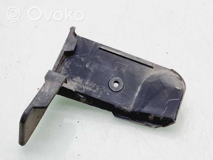 Toyota Aygo AB40 Takaroiskeläppä 656320H030