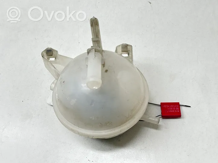 Volkswagen PASSAT B8 Coolant expansion tank/reservoir 1S0121407