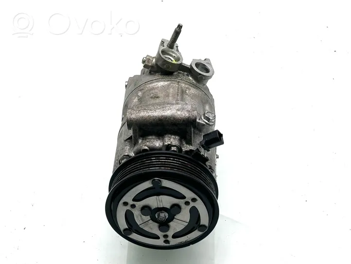 Ford Focus Ilmastointilaitteen kompressorin pumppu (A/C) JX6119D629HB