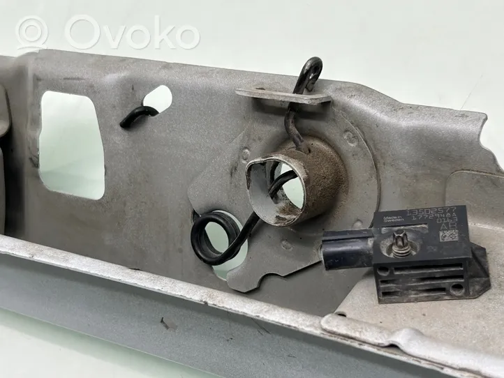 Opel Meriva B Panel mocowania chłodnicy / góra 13270866