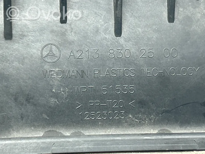 Mercedes-Benz GLC X253 C253 Salono oro latakas (-ai) A2138302500