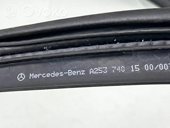 Mercedes-Benz GLC X253 C253 Guarnizione in gomma del bagagliaio (carrozzeria) A2537401500