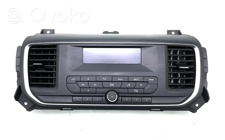 Toyota Proace Radio/CD/DVD/GPS-pääyksikkö 982226458000
