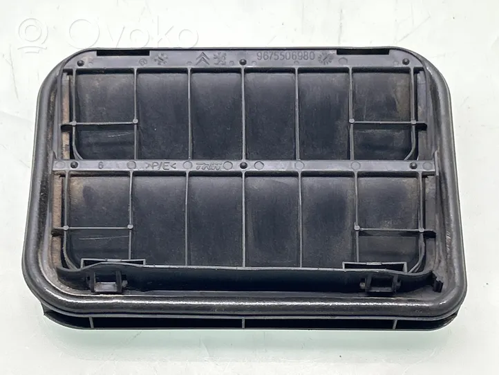 Peugeot Traveller Ventilācijas režģis 9675506980