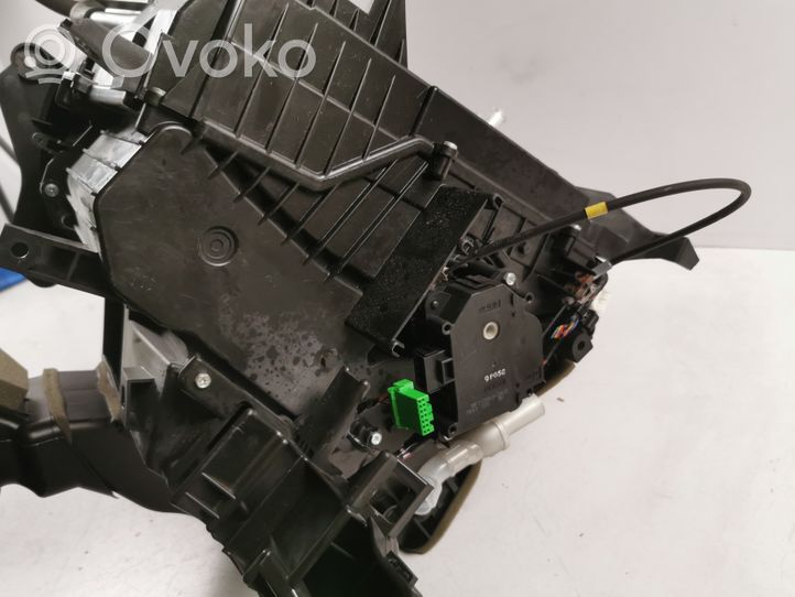 Honda CR-V Sisälämmityksen ilmastoinnin korin kokoonpano MF4432209842