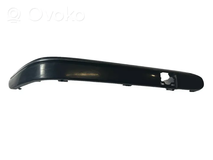 Mercedes-Benz C W203 Modanatura separatore del paraurti anteriore A2038856221