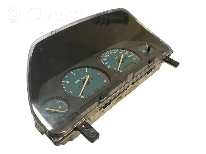 Land Rover Freelander Compteur de vitesse tableau de bord YAC112540