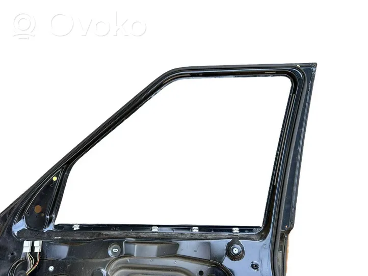 Land Rover Discovery 3 - LR3 Front door 