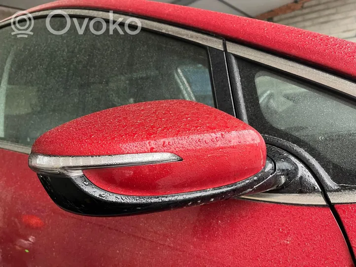 KIA Ceed Etuoven sähköinen sivupeili 