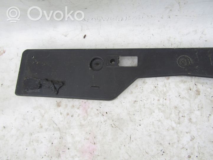 Toyota RAV 4 (XA50) Support de plaque d'immatriculation 