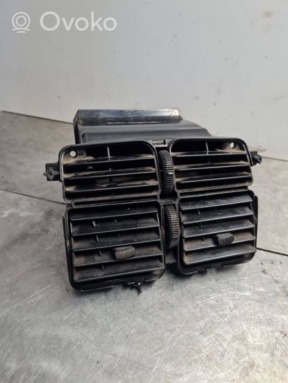 Mercedes-Benz 190 W201 Griglia di ventilazione centrale cruscotto 