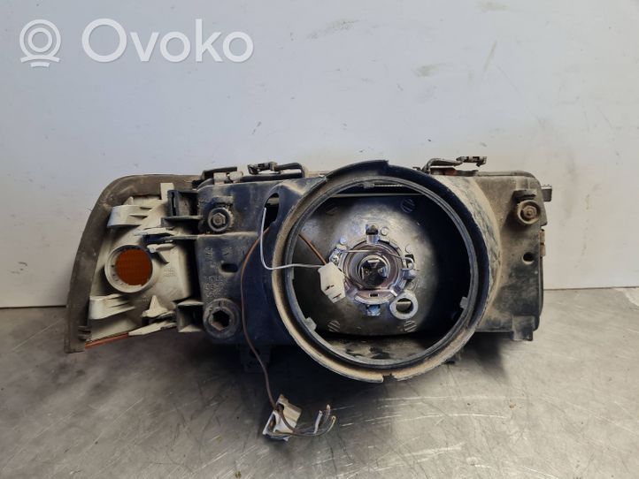 Audi 80 90 B3 Lampa przednia 084411107