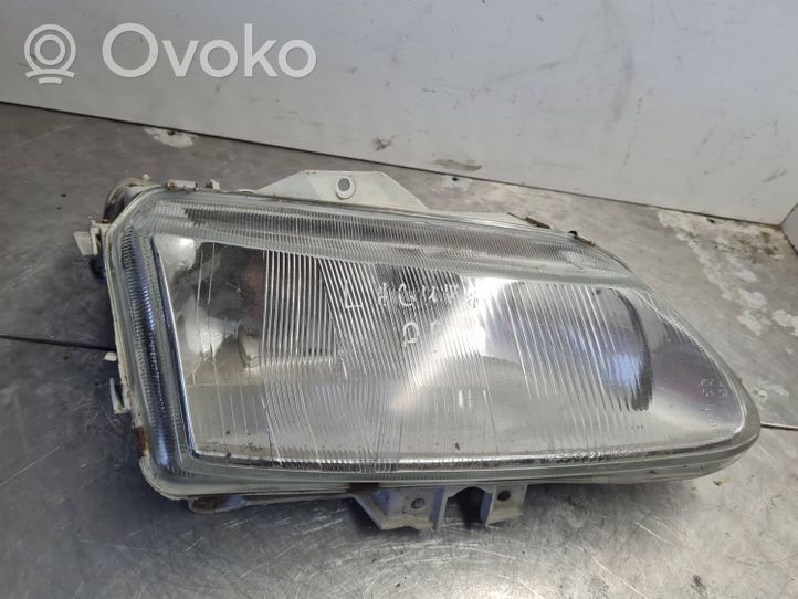 Renault Laguna I Faro delantero/faro principal 085511120