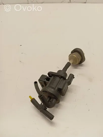 Mercedes-Benz S W220 Solenoidinis vožtuvas A0005450527