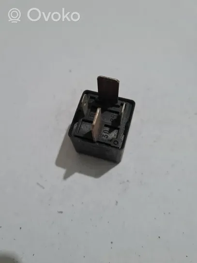 Ford Escort Other relay 83BG14N089CA