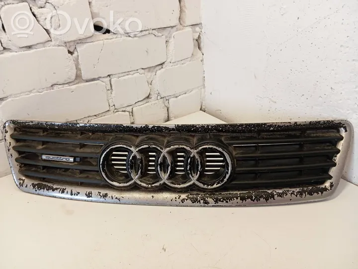 Audi A6 S6 C5 4B Kühlergrill 4Z7853651