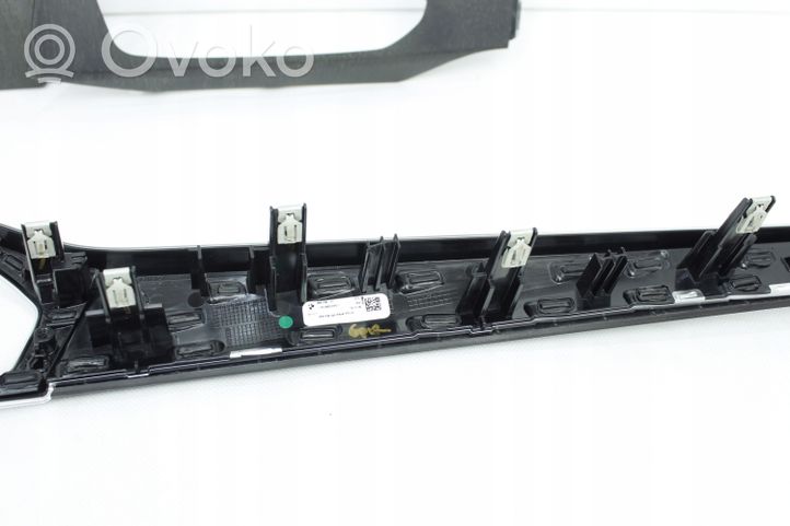 BMW 3 G20 G21 Panelės apdaila 98917506807297